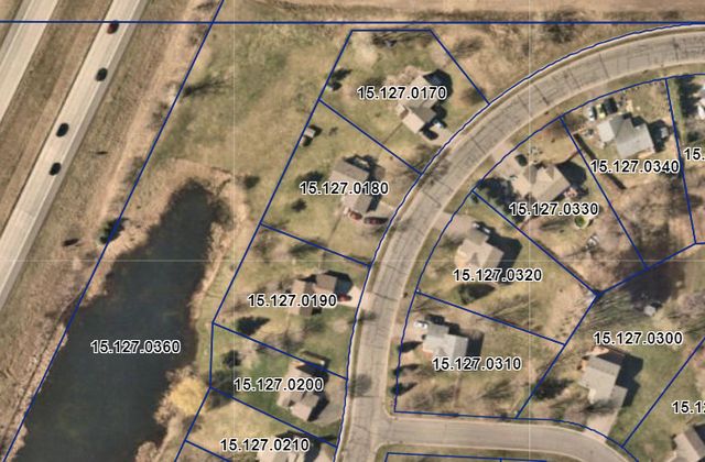 766 Joes Lake Road SE, Cambridge, MN 55008