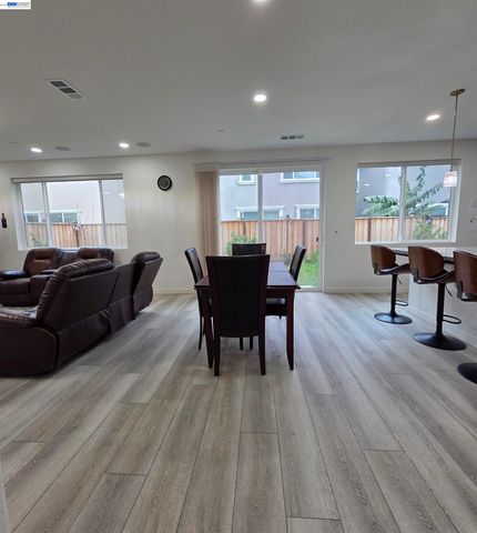 5390 Shenandoah Valley Ln A, Antioch, CA 94531