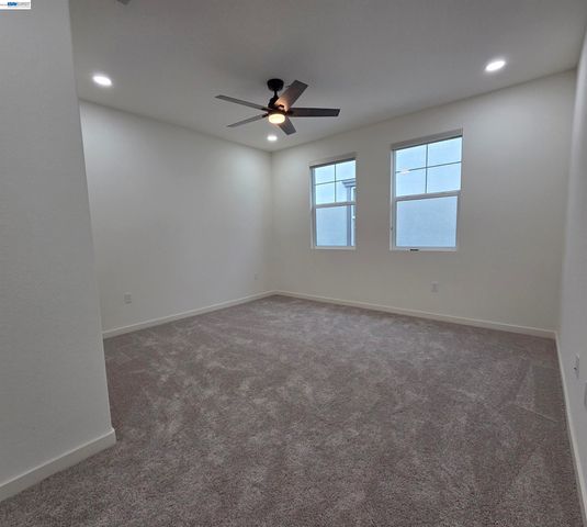 5390 Shenandoah Valley Ln A, Antioch, CA 94531