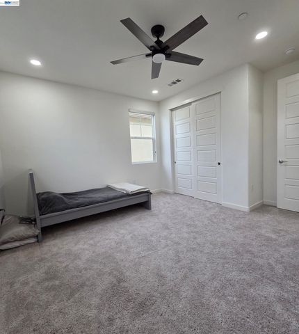 5390 Shenandoah Valley Ln A, Antioch, CA 94531