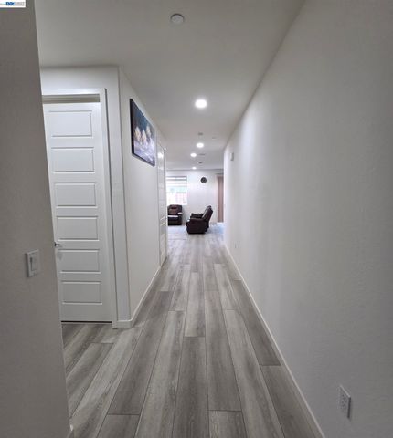 5390 Shenandoah Valley Ln A, Antioch, CA 94531