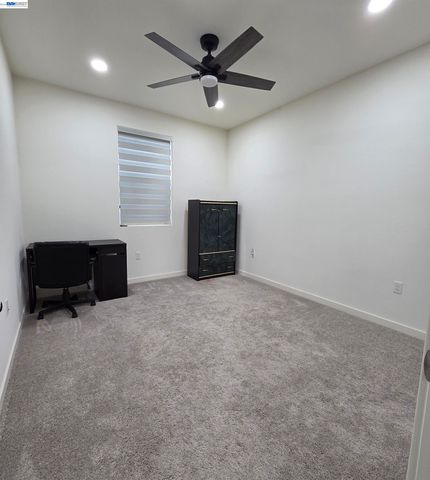 5390 Shenandoah Valley Ln A, Antioch, CA 94531