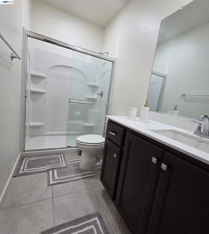 5390 Shenandoah Valley Ln A, Antioch, CA 94531