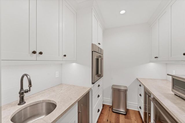 150 1ST STREET E, Boca Grande, FL 33921