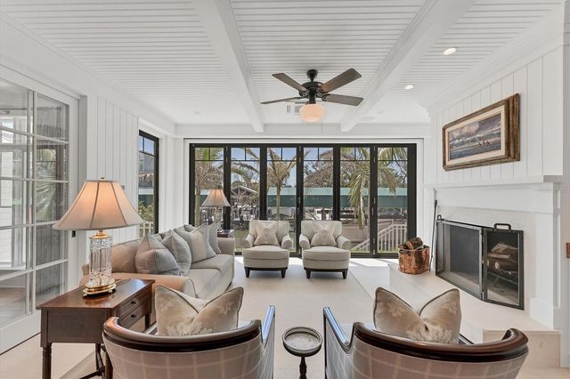 150 1ST STREET E, Boca Grande, FL 33921