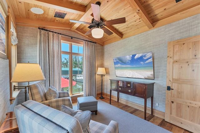 150 1ST STREET E, Boca Grande, FL 33921