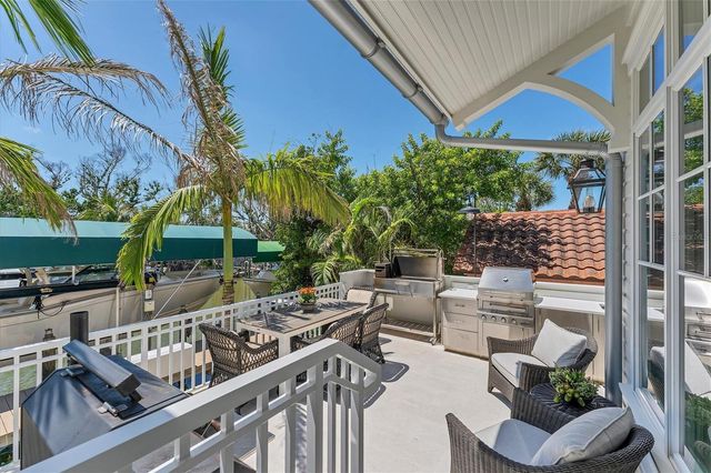 150 1ST STREET E, Boca Grande, FL 33921