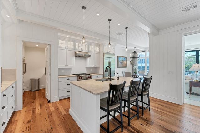 150 1ST STREET E, Boca Grande, FL 33921