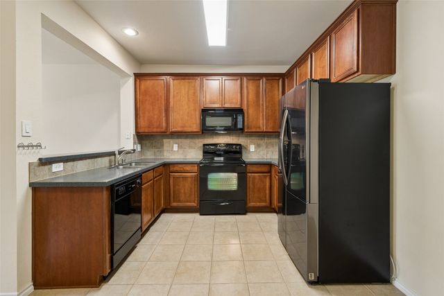 4140 Kyndra Circle, Richardson, TX 75082