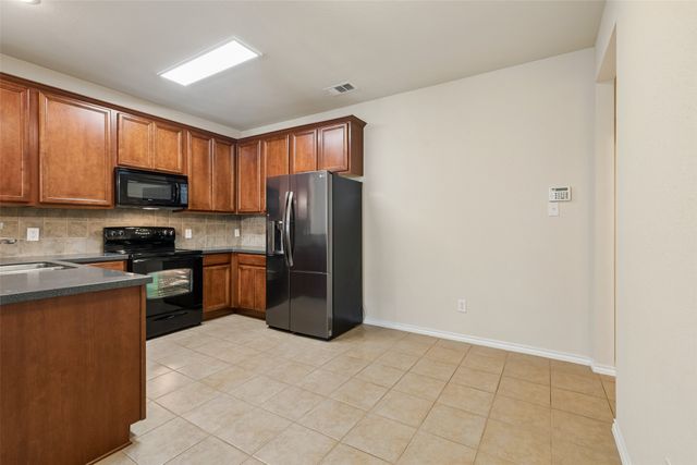 4140 Kyndra Circle, Richardson, TX 75082