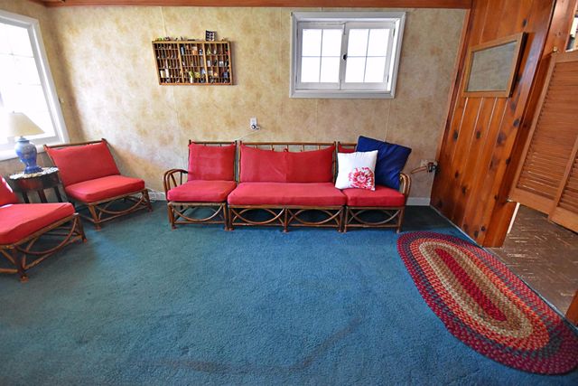 1900 Pavilion Drive, Lake City, MI 49651