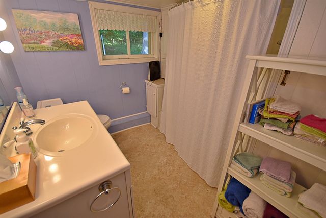 1900 Pavilion Drive, Lake City, MI 49651