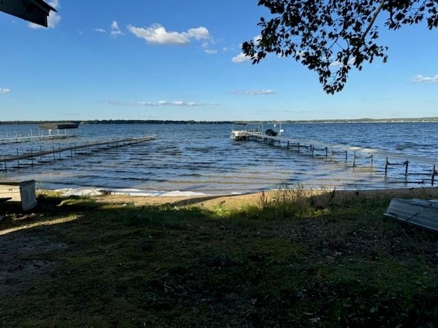 1900 Pavilion Drive, Lake City, MI 49651