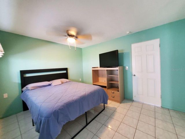8555 112TH STREET 106, Seminole, FL 33772
