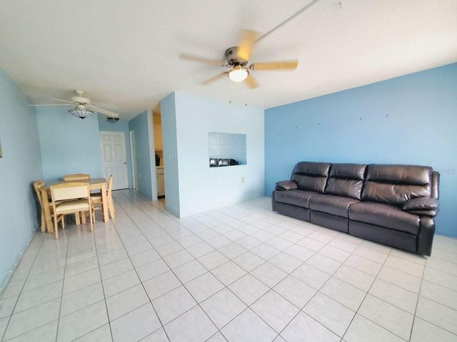 8555 112TH STREET 106, Seminole, FL 33772