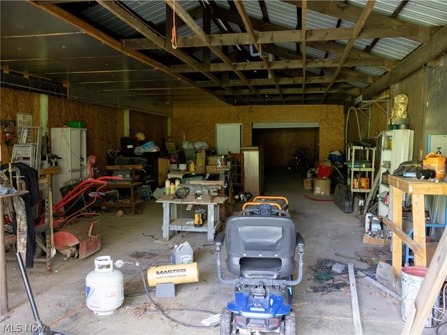 1170 Dillworth Road, East Liverpool, OH 43920