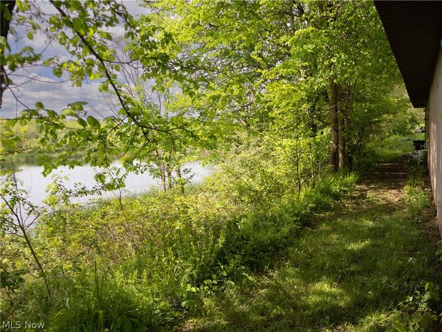1170 Dillworth Road, East Liverpool, OH 43920