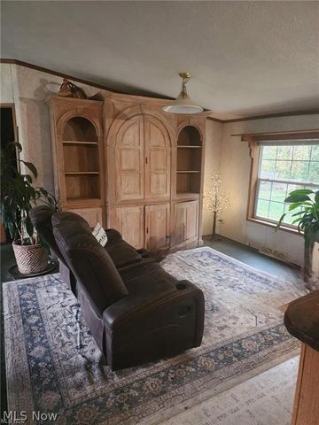 1170 Dillworth Road, East Liverpool, OH 43920