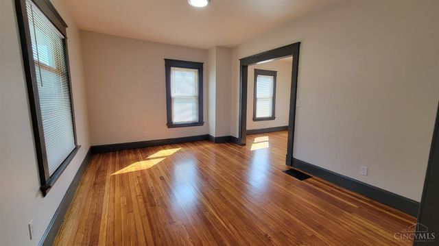 4111 Martins Place, Cheviot, OH 45211