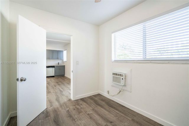 1750 S Treasure Dr 1, North Bay Village, FL 33141