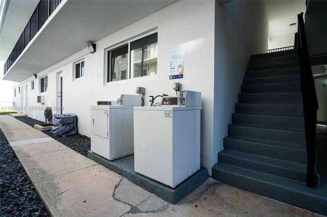 1750 S Treasure Dr 1, North Bay Village, FL 33141