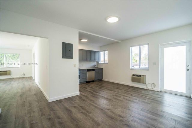 1750 S Treasure Dr 1, North Bay Village, FL 33141