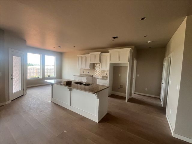 8313 NW 163rd Terrace, Edmond, OK 73013