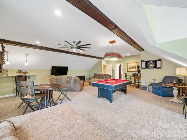 253 Odoms Chapel Road, Bakersville, NC 28705