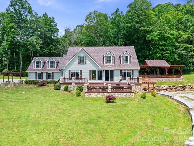 253 Odoms Chapel Road, Bakersville, NC 28705