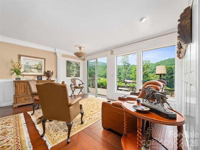 253 Odoms Chapel Road, Bakersville, NC 28705