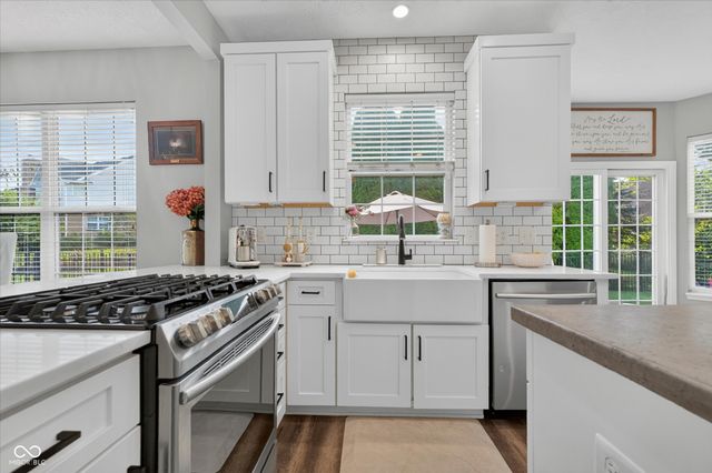11133 Lexi Lane, Fishers, IN 46040