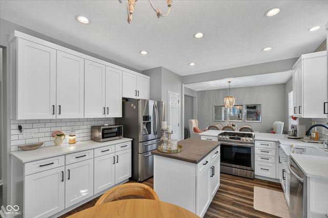 11133 Lexi Lane, Fishers, IN 46040
