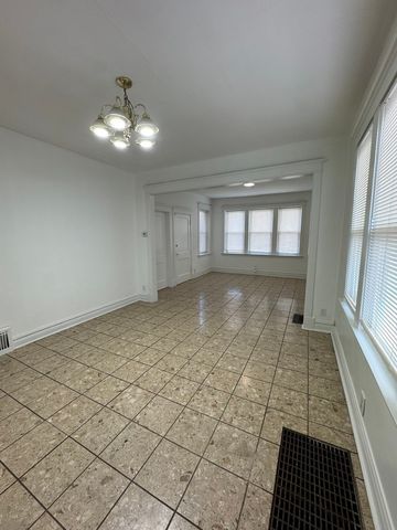2326 S 58th Court, Cicero, IL 60804