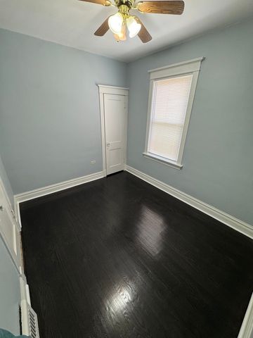 2326 S 58th Court, Cicero, IL 60804