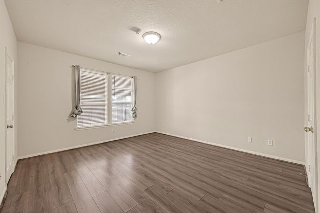 13915 Maleewan Lane, Sugar Land, TX 77498