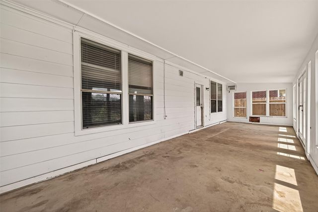 13915 Maleewan Lane, Sugar Land, TX 77498
