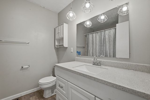 325 Clyde Wix Rd, Westmoreland, TN 37186