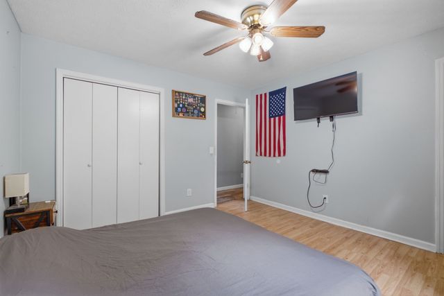 325 Clyde Wix Rd, Westmoreland, TN 37186