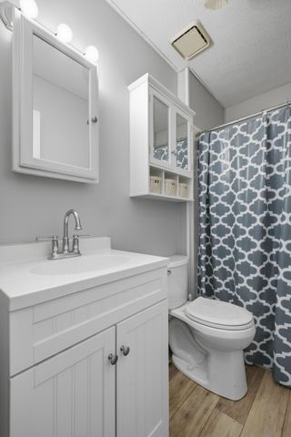 325 Clyde Wix Rd, Westmoreland, TN 37186