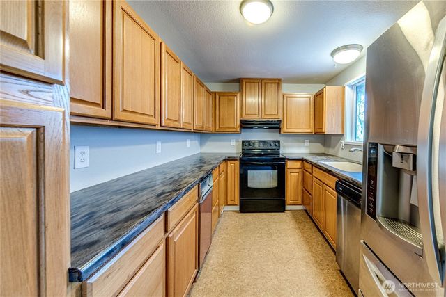 11630 NE 74th Street, Kirkland, WA 98033