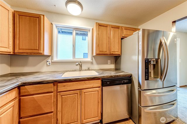 11630 NE 74th Street, Kirkland, WA 98033