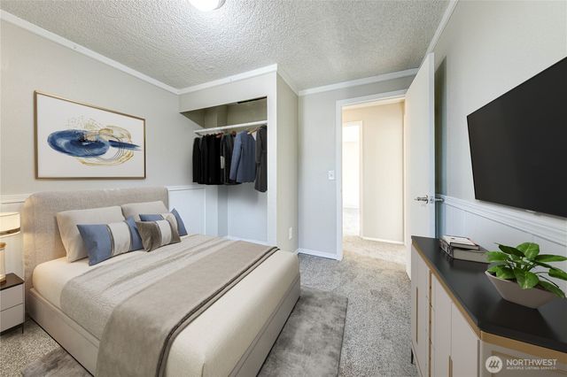 11630 NE 74th Street, Kirkland, WA 98033