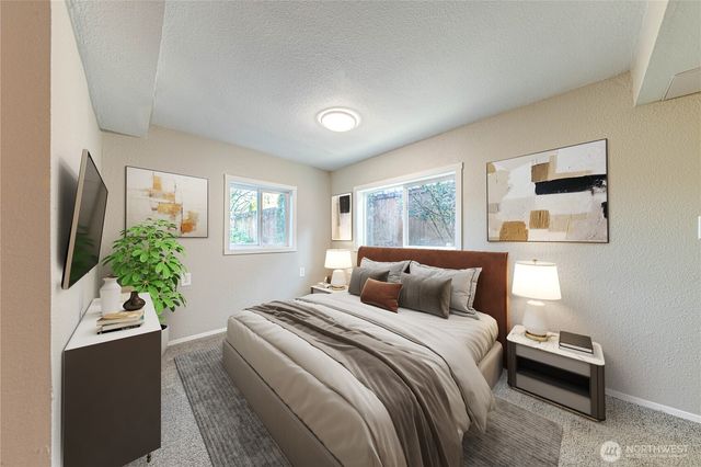 11630 NE 74th Street, Kirkland, WA 98033