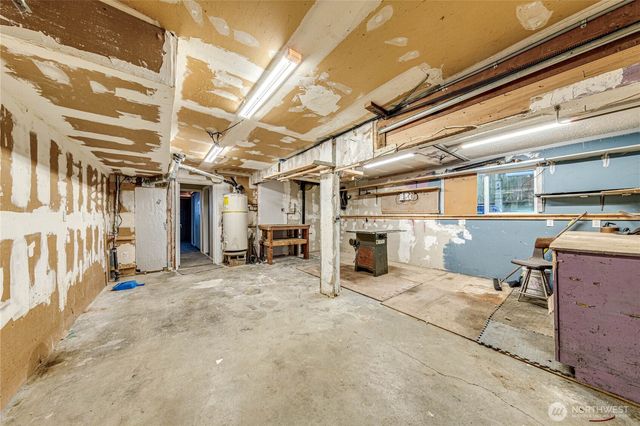 11630 NE 74th Street, Kirkland, WA 98033