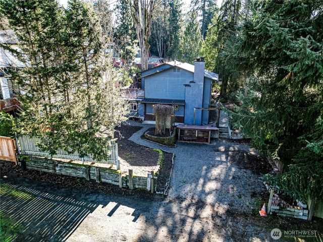 11630 NE 74th Street, Kirkland, WA 98033