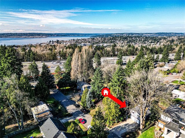 11630 NE 74th Street, Kirkland, WA 98033
