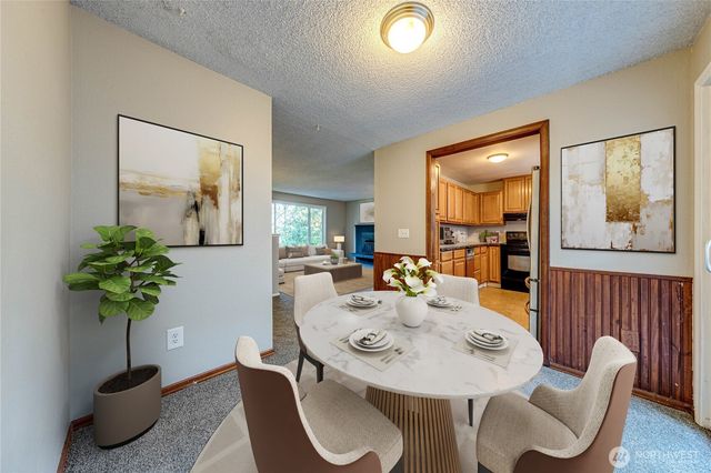 11630 NE 74th Street, Kirkland, WA 98033