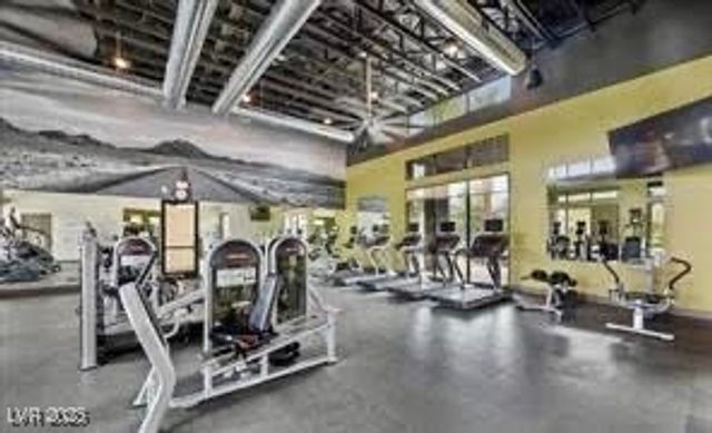 11258 Essence Point Avenue 211, Las Vegas, NV 89135