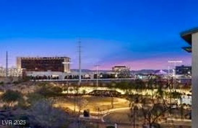 11258 Essence Point Avenue 211, Las Vegas, NV 89135