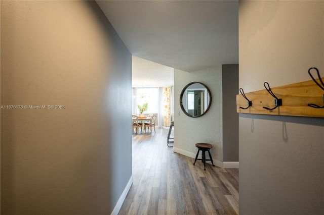 11780 Saint Andrews Pl 208, Wellington, FL 33414